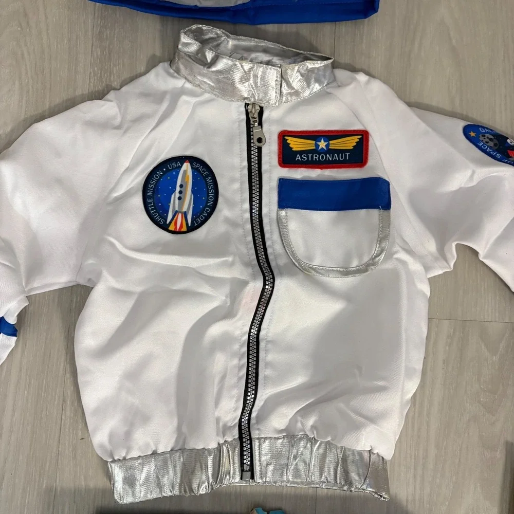 Astronaut Kit Costume Kids Amazing Me! Space Jacket Helmet Flag Halloween Sz 4-6